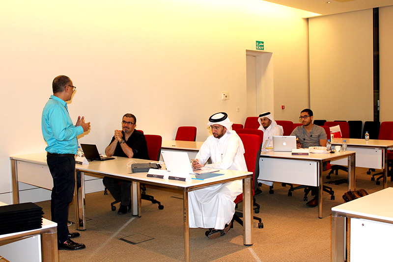 مركز الدراسات التنفيذية بجامعة حمد بن خليفة يقدم برامج تعليم مستمرة لقطاع الأعمال في قطر