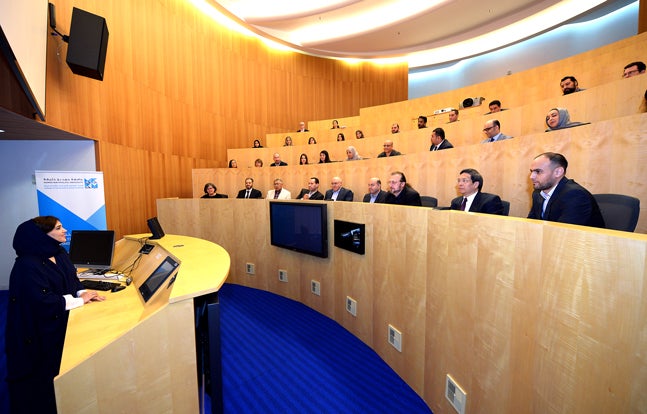 جامعة حمد بن خليفة تُعلن عن برنامجي دراسات عليا متعددي التخصصات لاستكشاف قضايا المرأة المعاصرة والتأثير المتزايد للتقنيات الرقمية في العالم