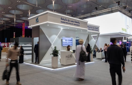 جامعة حمد بن خليفة تبرم اتفاقية استراتيجية مع قمة الويب لتعزيز الابتكار وريادة الأعمال