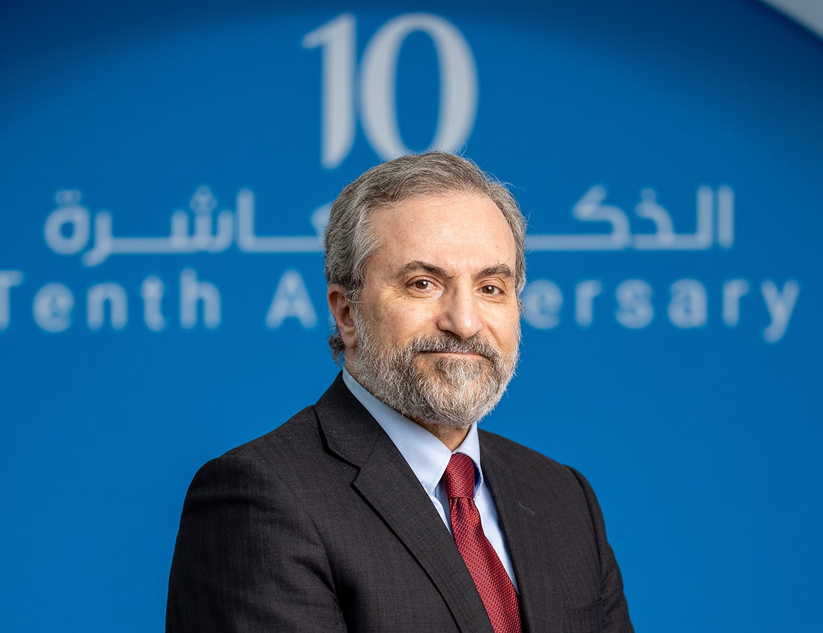 حوار مع الدكتور لؤي صافي، أستاذ، كلية الدراسات الإسلامية