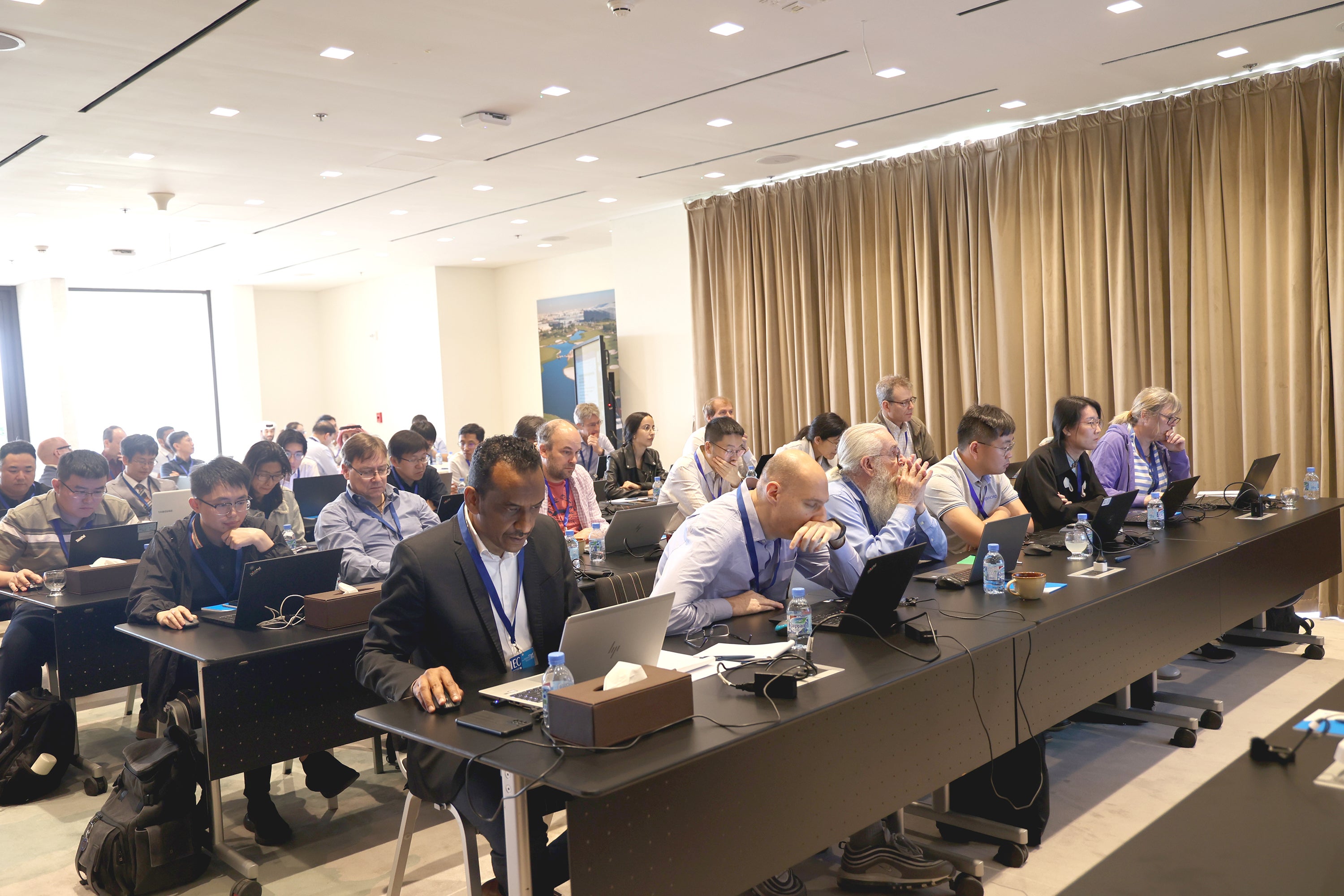 Participants at QEERI’s PV meeting