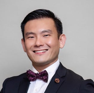 Learn more about Dr. Leonard Ng Wei Tat