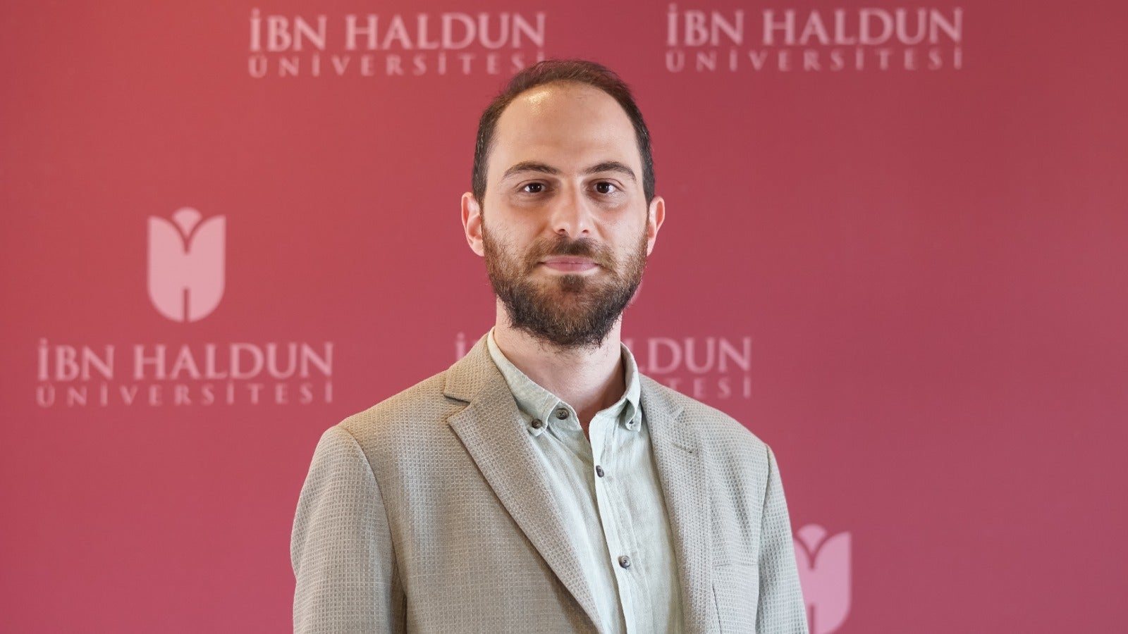 Learn more about Dr. Taha Burak Toprak