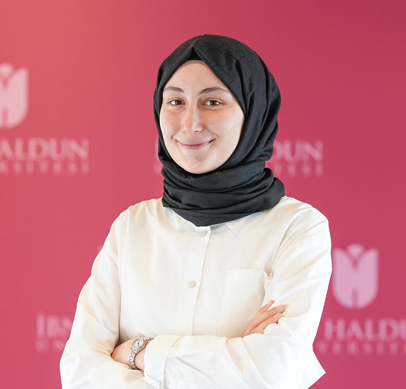 Learn more about Tuğana Gültekin