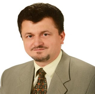 Learn more about Dr. Safvet Mustafa Halilović