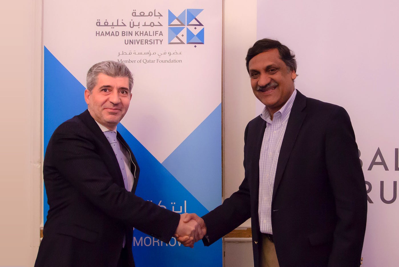 جامعة حمد بن خليفة أول جامعة في الشرق الأوسط تشترك مع موقع (إيديكس) في تقديم برامج إلكترونية متخصصة عبر الإنترنت