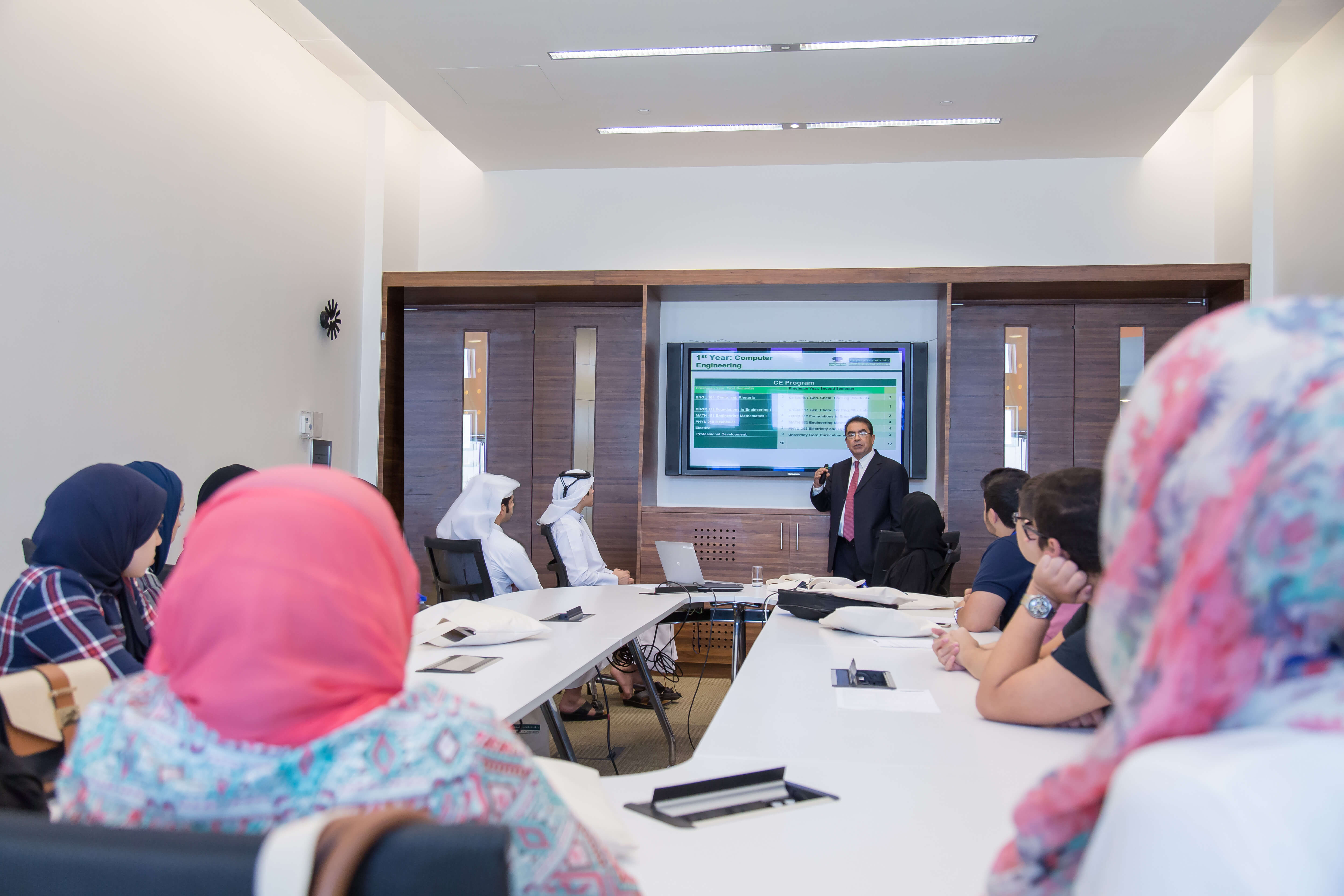 HBKU holds information session on computer engineering bachelor’s degree program on December 9th 