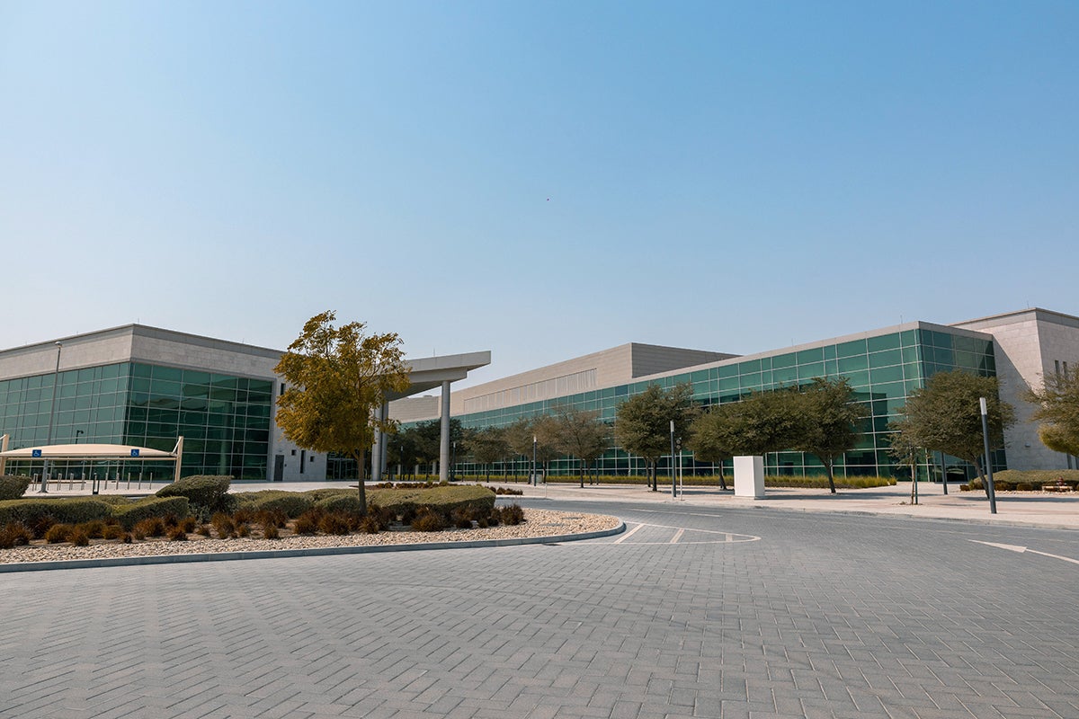 تُعقد الفعالية في إطار سلسلة محاضرات المعهد للباحثين المبتدئين. 