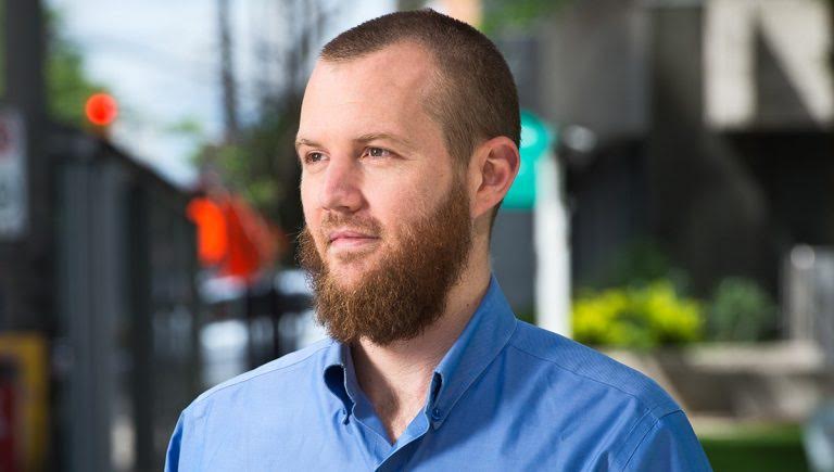 نشر تحليل صادر عن كلية السياسات العامة في دليل راوتليدج للسياسات العامة في أفريقيا 