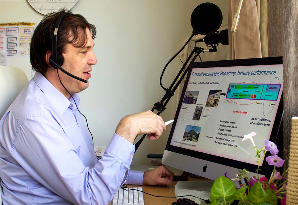 HBKU’s QEERI Presents Solutions for Electric Vehicles in Hot Climates at IEA Webinar