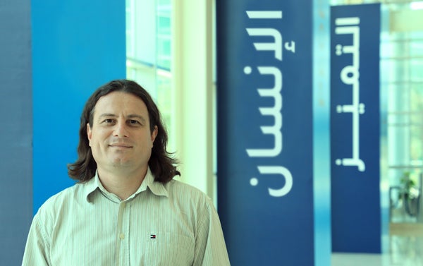 Fighting Disinformation at the Source: Tanbih News Aggregator