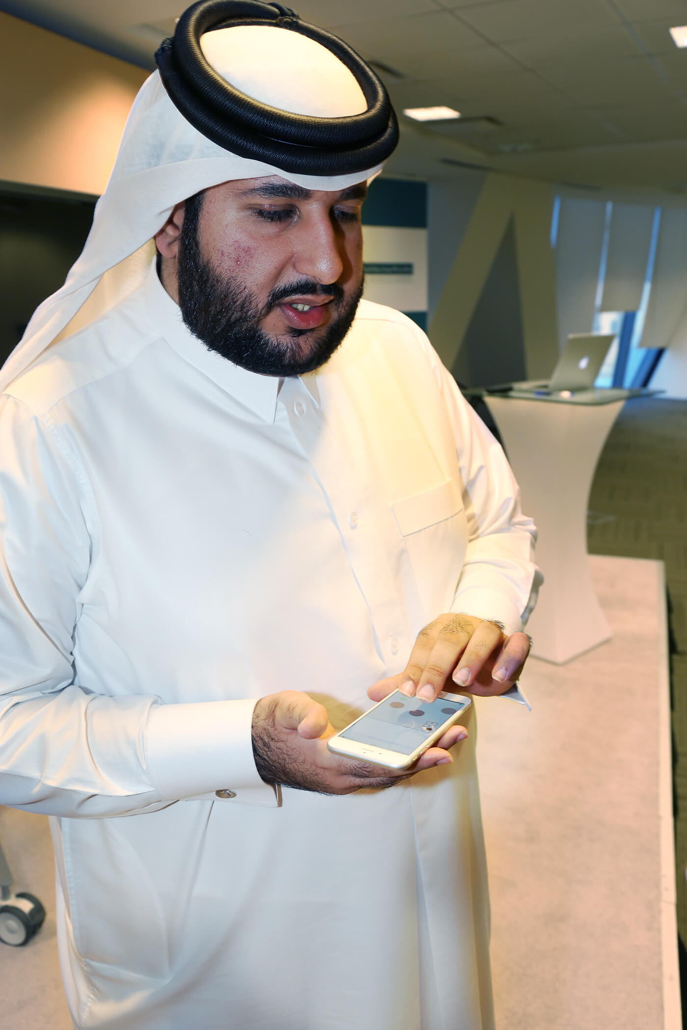 تطبيق (BrailleEasy) من تطوير باحثي جامعة حمد بن خليفة في قطر متوفر الآن على متجر iOS