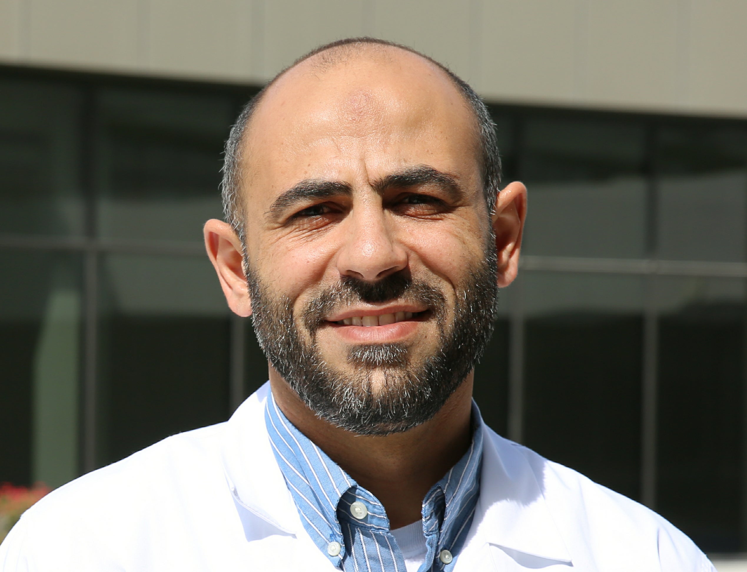 كيف يمكن الاستفادة من الذكاء الاصطناعي في مكافحة فيروس كورونا؟