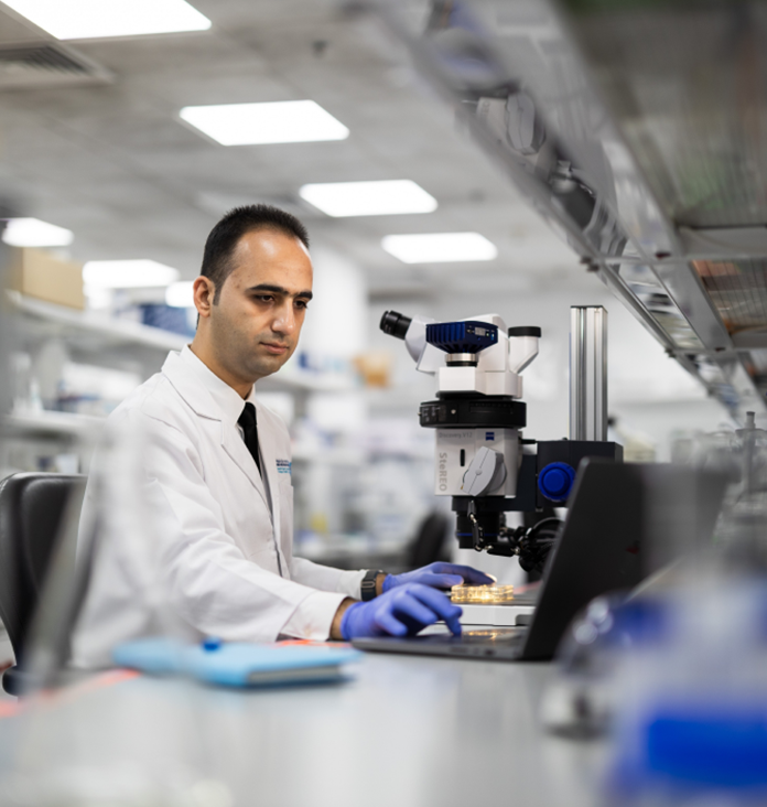 https://www.hbku.edu.qa/sites/default/files/hbku20/hover-tab-img-6_0_1.png