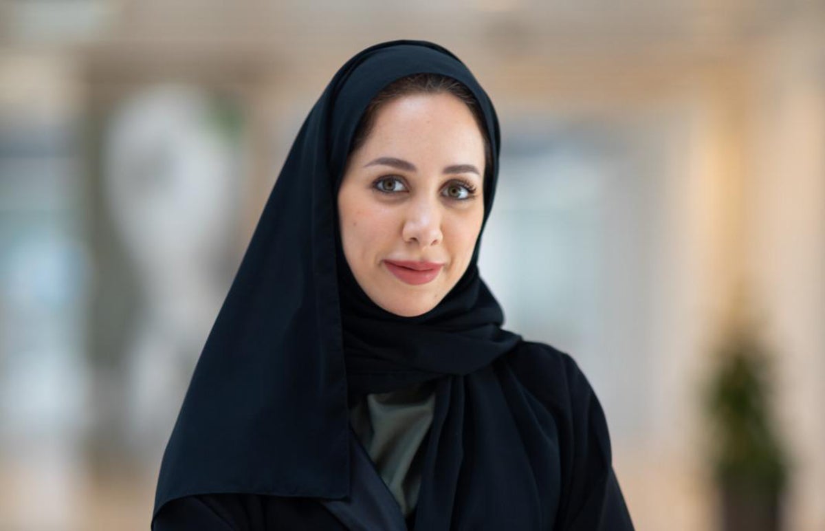 خريجة كلية السياسات العامة ومؤسِسة مبادرة 'مكتبة' تتحدث في مختبر التخصص بالكلية