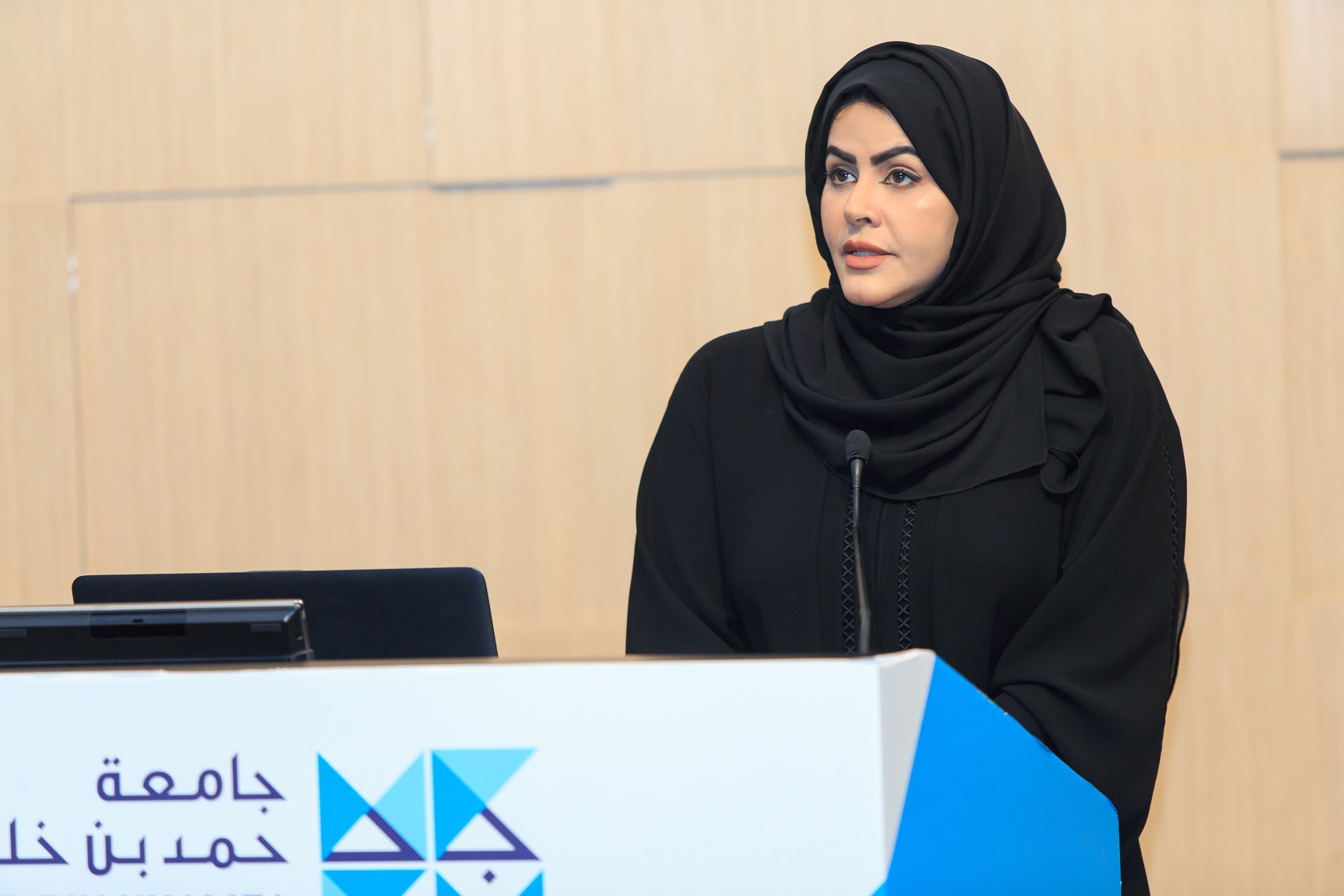  مريم المناعي، نائب الرئيس لشؤون الطلاب، خلال الفعالية.