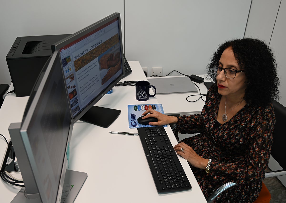 مجلس العلوم في معهد قطر لبحوث البيئة والطاقة بجامعة حمد بن خليفة يتناول التحديات الناجمة عن التآكل