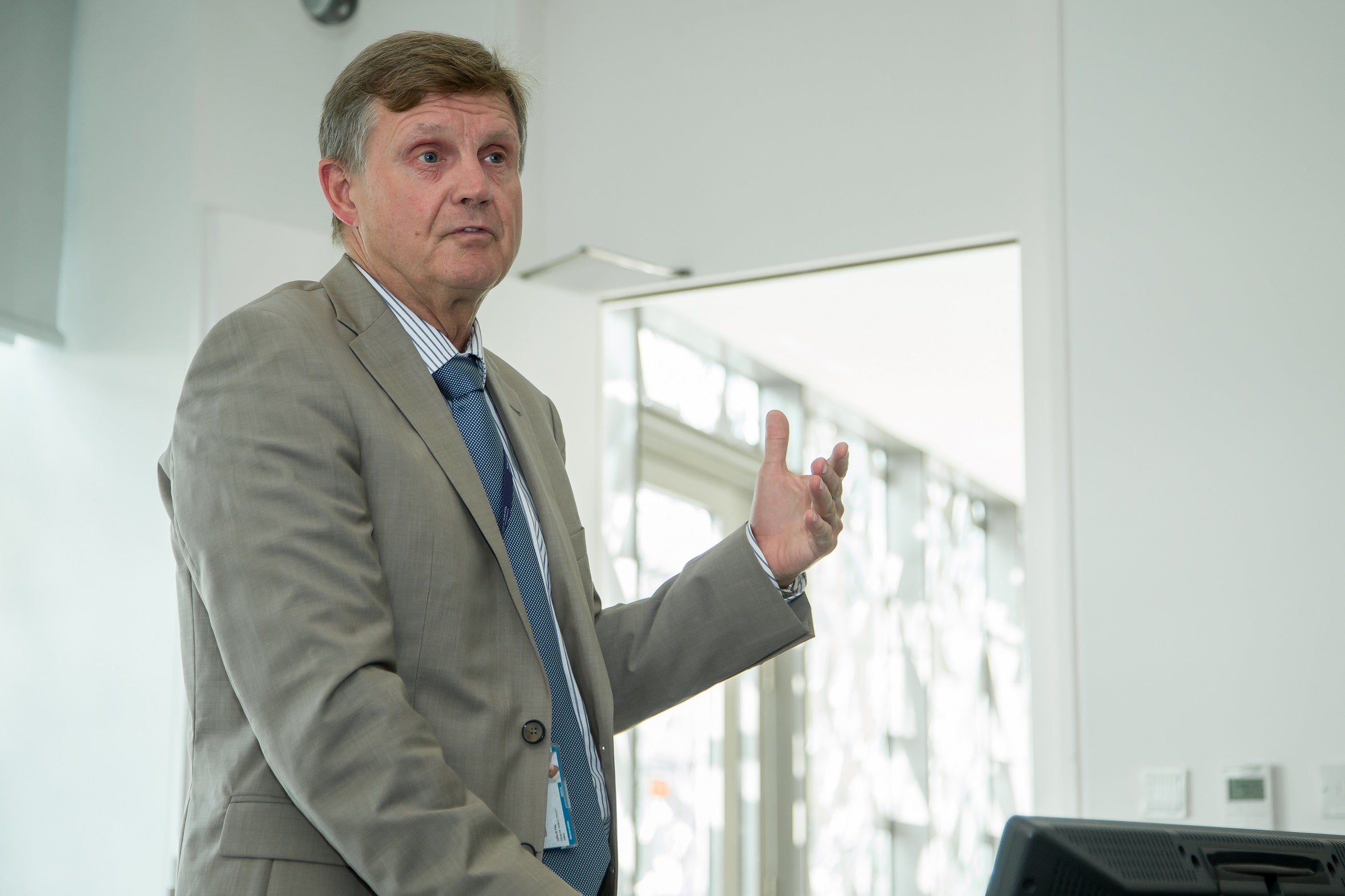 CPP: Contributing to Effective Policy Development of the Qatar National Vision 2030