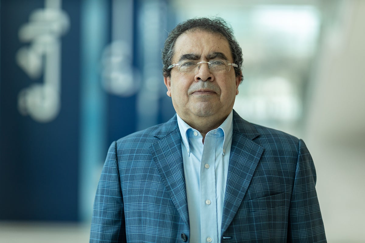 تصريح خاص لليوم التعريفي للدكتور منير حمدي، العميد المؤسس لكلية العلوم والهندسة