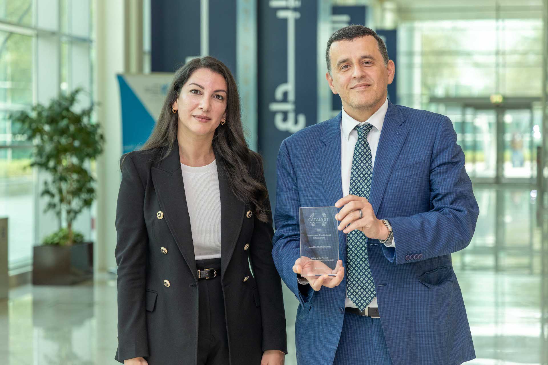 Dr. Ala Al-Fuqaha, Associate Provost for Teaching and Learning, and Mohja Jerbi, Instructional Design Specialist, received the award on behalf of HBKU’s Provost Office.