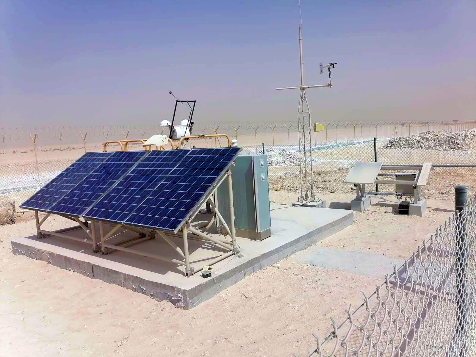 QEERI Supports Newly Operational Al Kharsaah Solar Plant