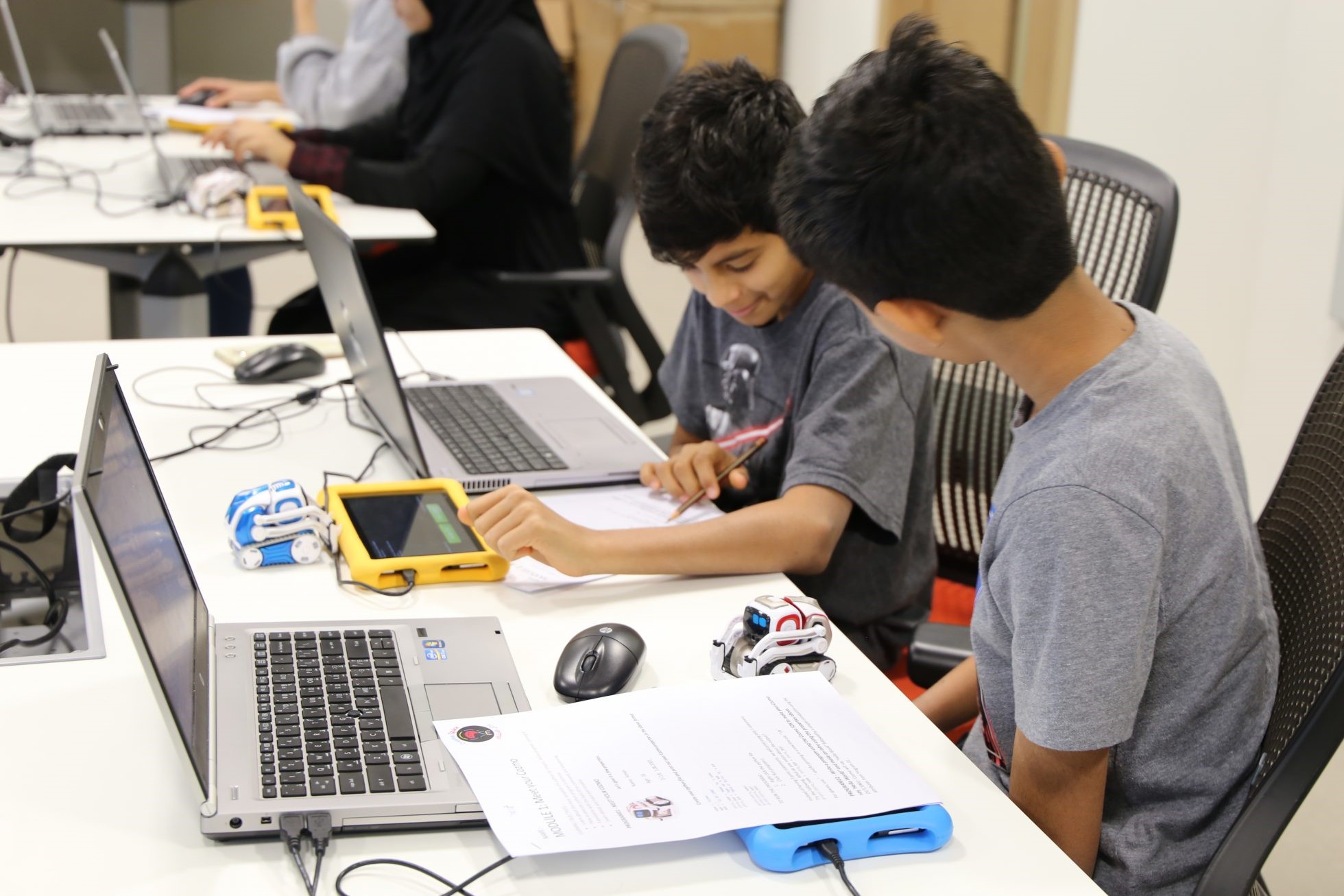 QCRI Opens Registration for Creative Space Summer Camp