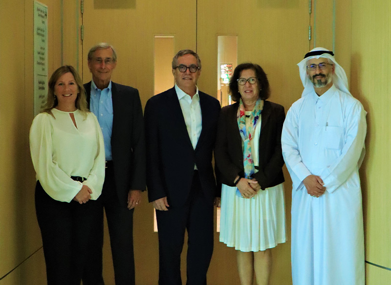 معهد قطر لبحوث الطب الحيوي يعقد اجتماعًا مع اللجنة...