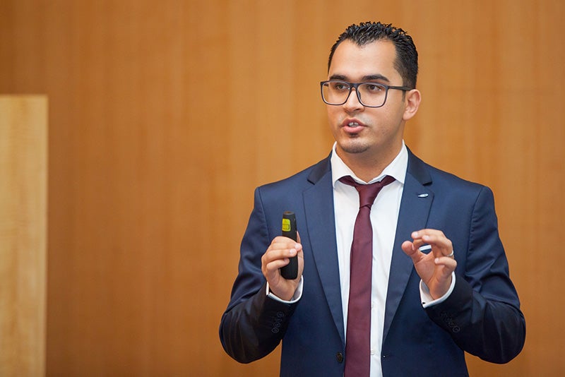 جامعة حمد بن خليفة تنظم أول مناقشة لأطروحة دكتوراه في المدينة التعليمية