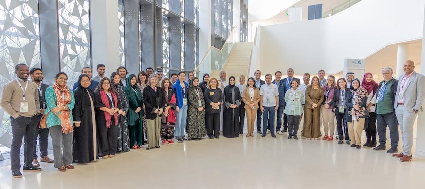 صورة جماعية للمشاركين في تنظيم المدرسة الشتوية الدولية