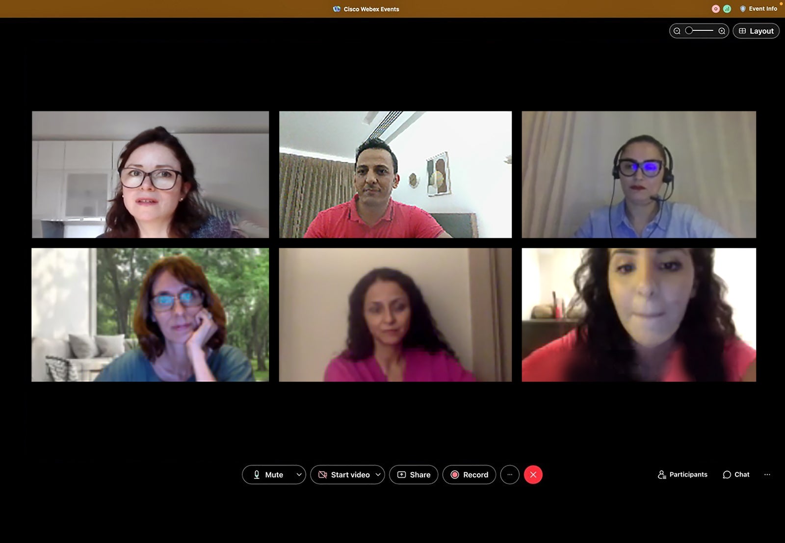 الفعالية التي عقدت عبر الإنترنت 