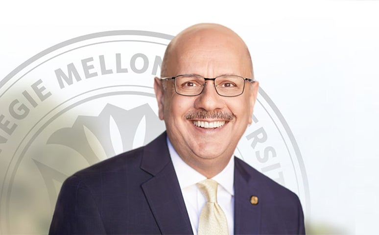 رئيس جامعة كارنيجي ميلون يلقي محاضرةً حول أثر التكنولوجيا على التعليم العالي