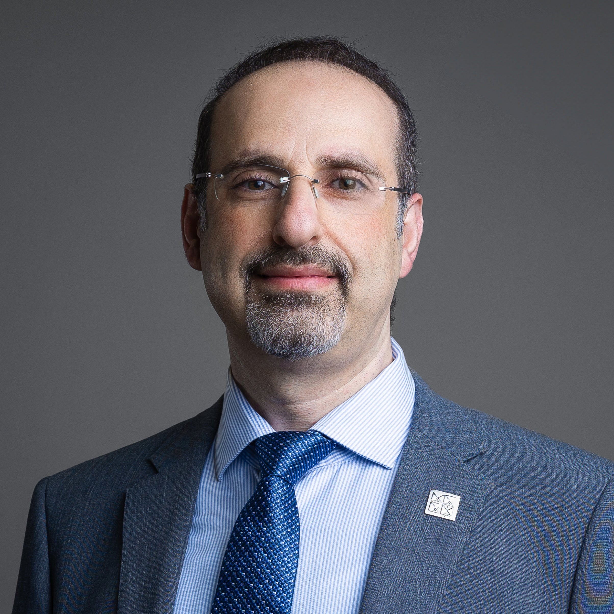 الدكتور رايان علي