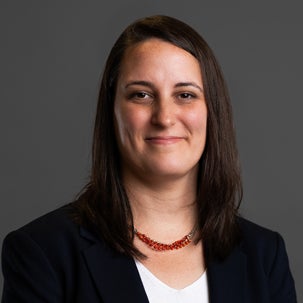 الدكتورة آن إليزابيث شمالزتك