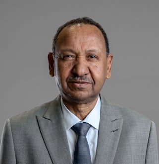 الدكتور مصطفي عثمان إسماعيل الأمين