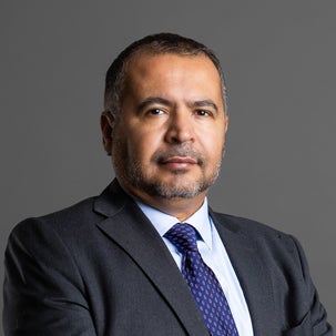 الدكتور نايف مظلوم