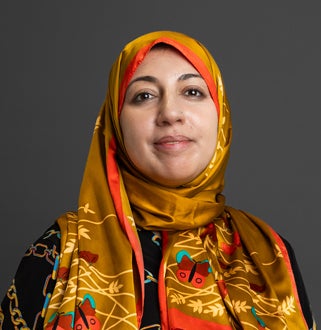 الدكتورة ريم علي