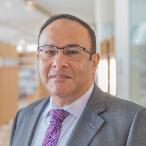 الدكتور إبراهيم عرفات