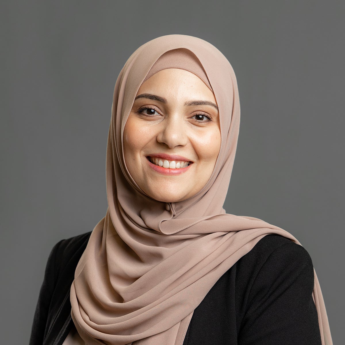 الدكتورة خلود المطيبع