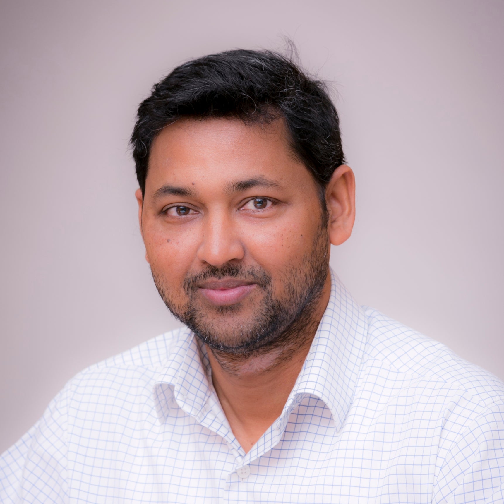 الدكتور ضياء الإسلام