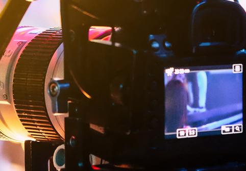 كيف صوِّر المخرجون المصريون الأوبئة؟  موضوع الكوليرا في فيلم "صراع الأبطال" للمخرج توفيق صالح، وفيلم "اليوم السادس" للمخرج يوسف شاهين