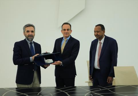 CIS Signs MoU with UNITAR Official