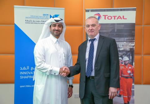 معهد قطر لبحوث البيئة والطاقة بجامعة حمد بن خليفة ومركز بحوث توتال- قطر يوقعان اتفاقية دعم