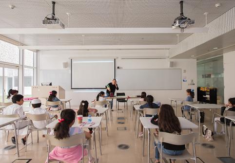 HBKU’s Translation and Interpreting Institute Conducts Language Courses for Children and Adults 