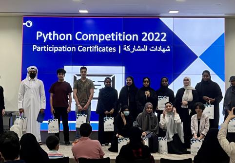 الفائزون في مسابقة بايثون للبرمجة التي نظمها معهد قطر لبحوث الحوسبة واستقطبت أكثر من 40 طالبًا